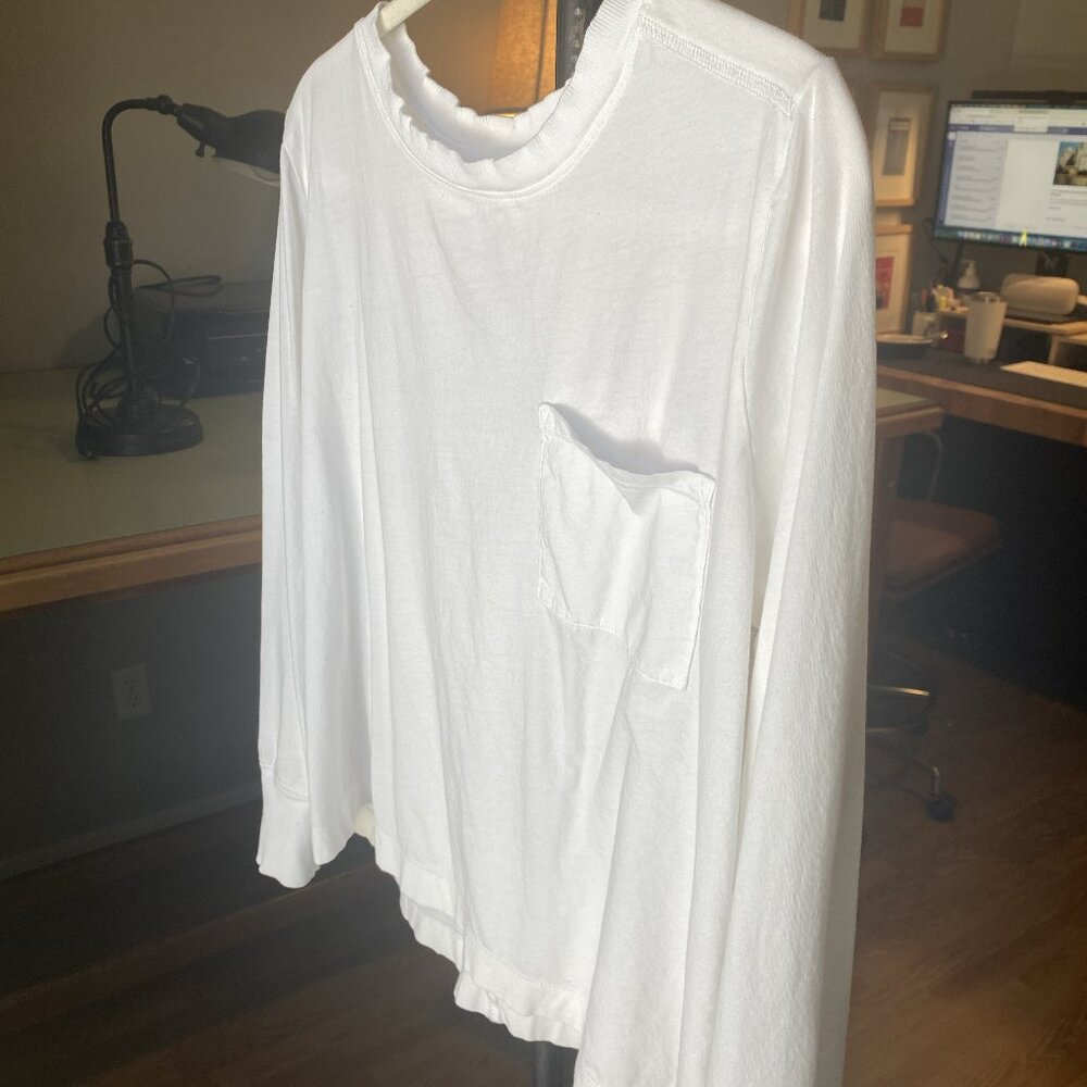 White Lou & Grey Long Sleeved Pocket Tee, L